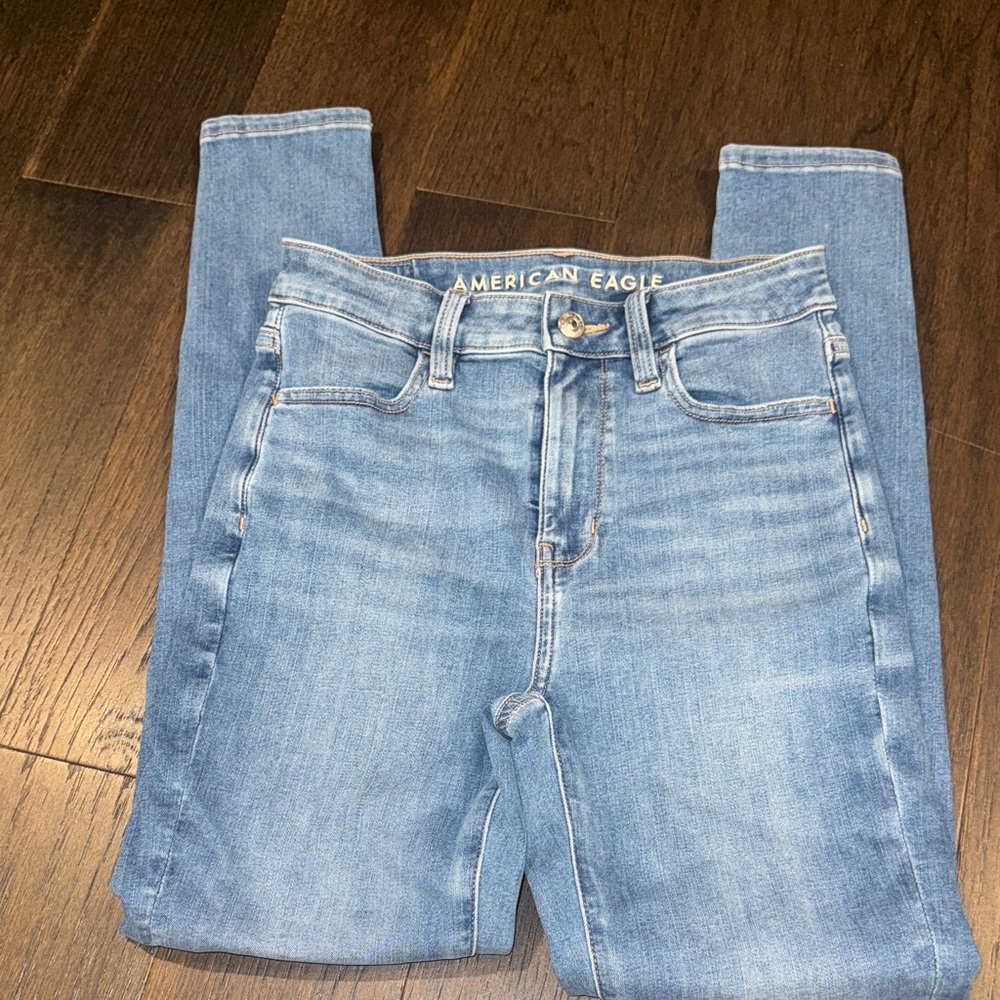 American Eagle Outfitters High Rise Light Blue Jeans